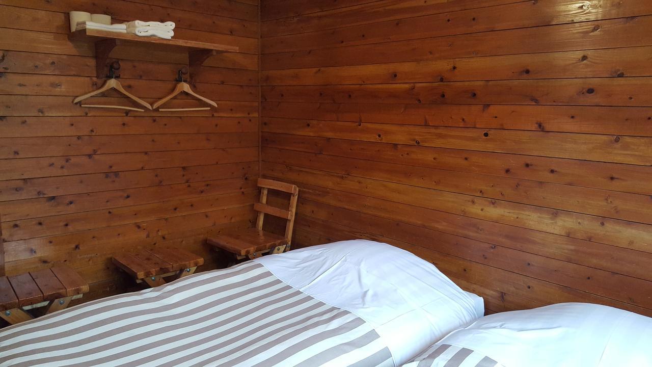 Pension Baden Heim Нагасакі Екстер'єр фото